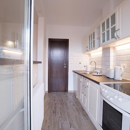 נובי סאד Apartman Arte מראה חיצוני תמונה