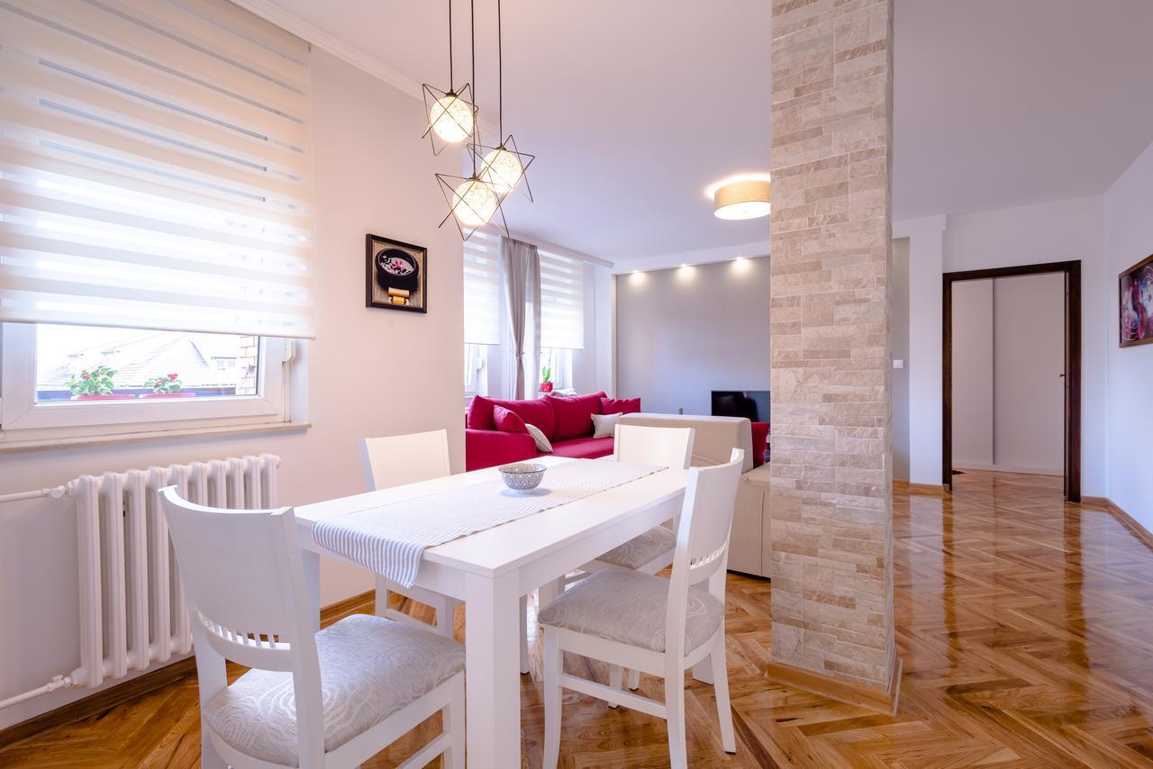 נובי סאד Apartman Arte מראה חיצוני תמונה